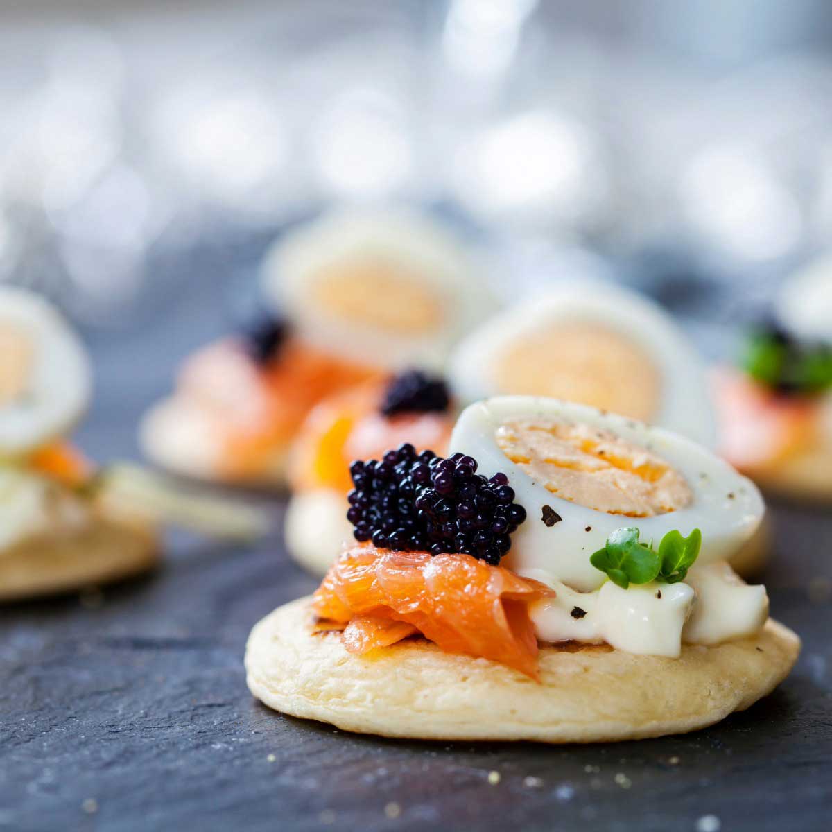 YLC-Caviar-Photos-2-Traditional-Caviar-and-Blinis